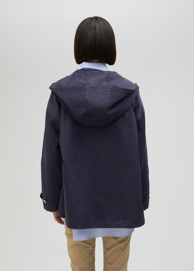 Lola Casademunt Parka Corta Con Capucha