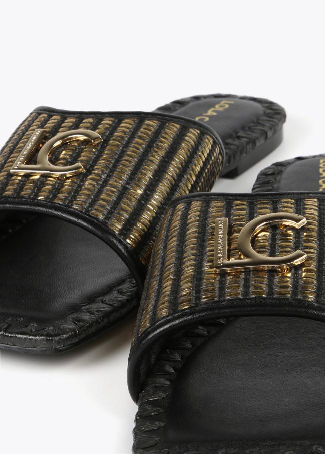 Lola Casademunt Sandalia Plana Metalizada