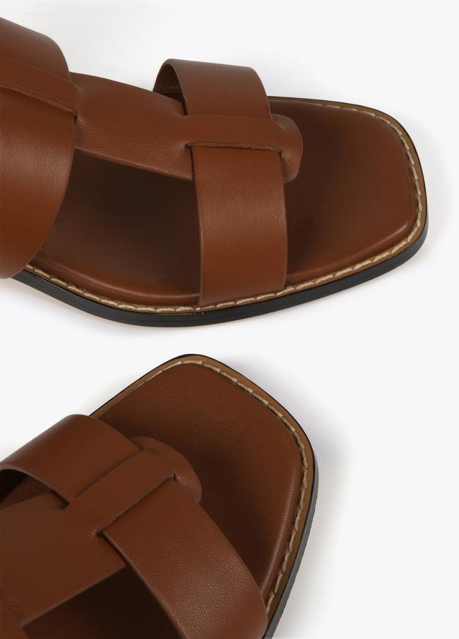 Lola Casademunt Sandalia Tacón Efecto Madera