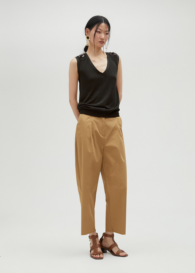 Lola Casademunt Top De Punto Detalle Eyelets