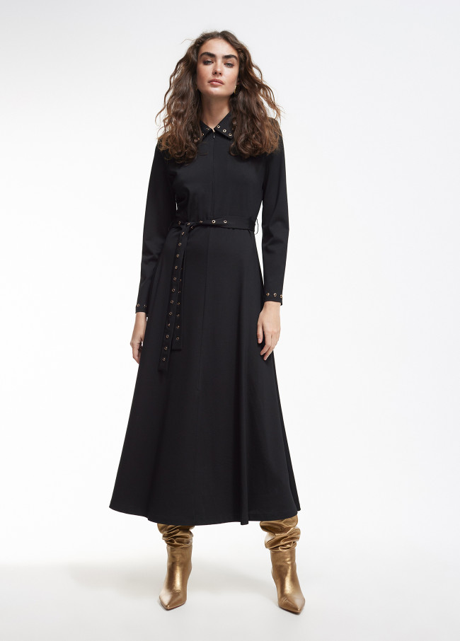 Lola Casademunt Vestido Detalle Eyelets