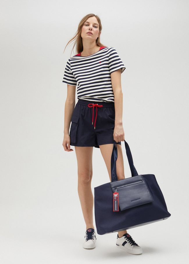 lola casademunt Pantalón corto técnico. Limited Edition