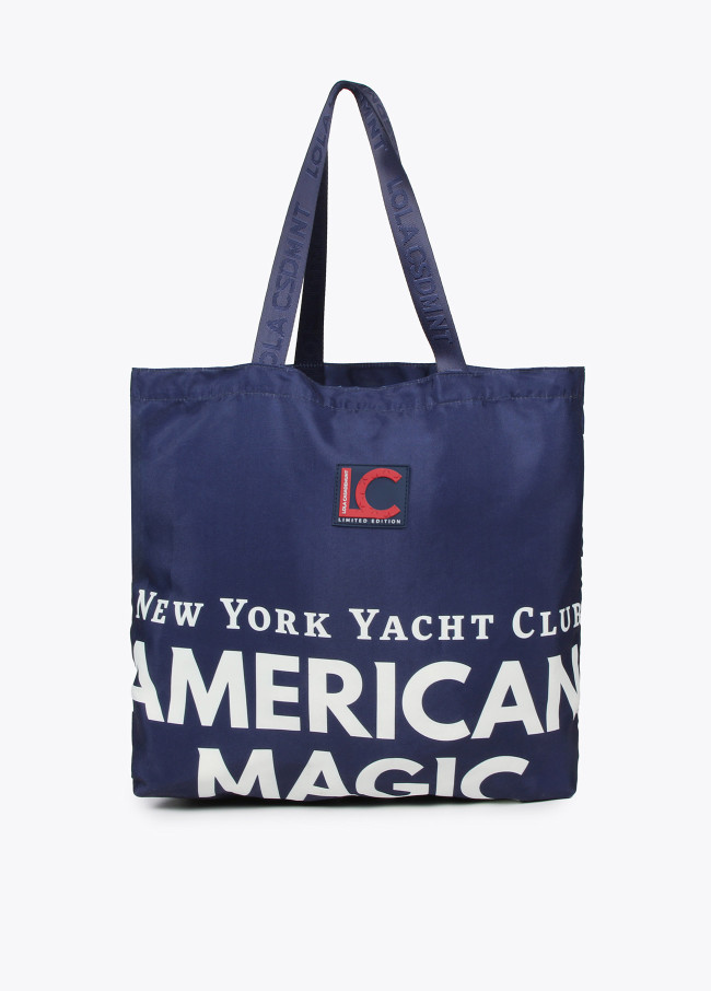 lola casademunt Tote Bag Lola Casademunt y Amercian Magic