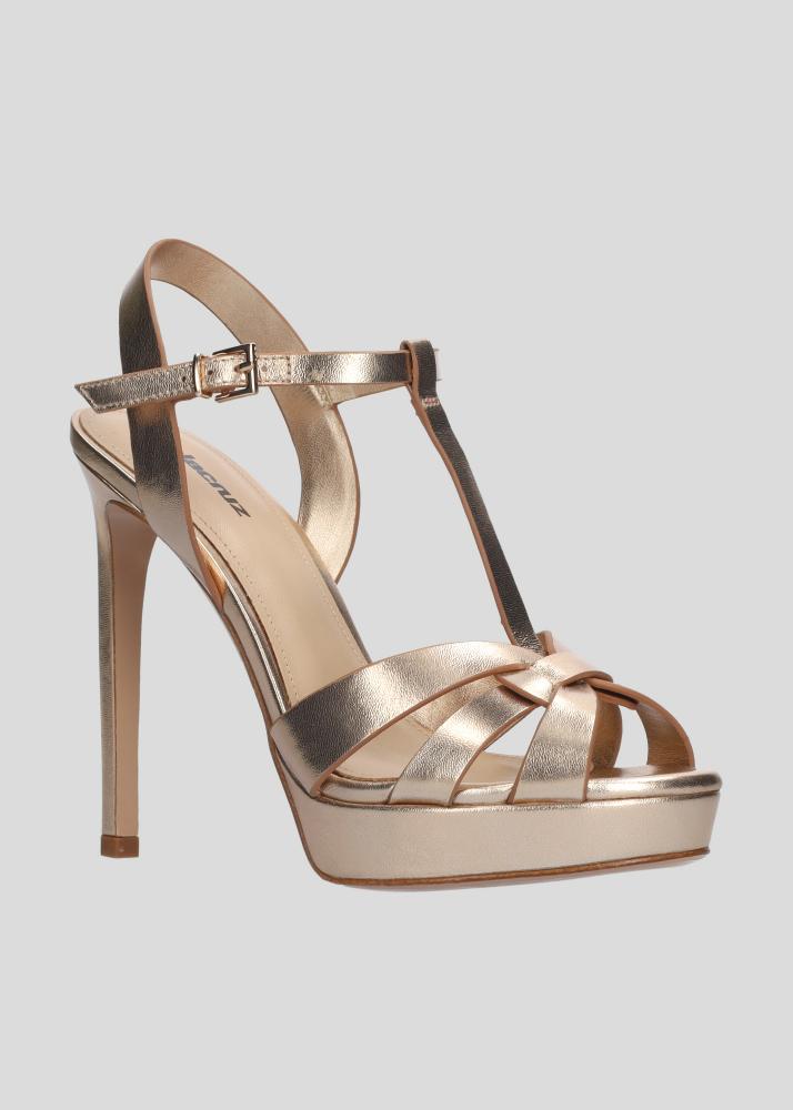 Lola Cruz ARIA PLATFORM 120