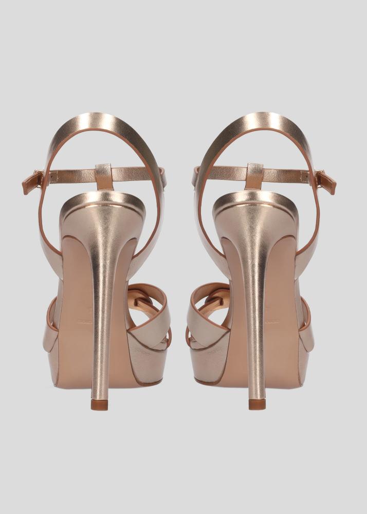 Lola Cruz ARIA PLATFORM 120