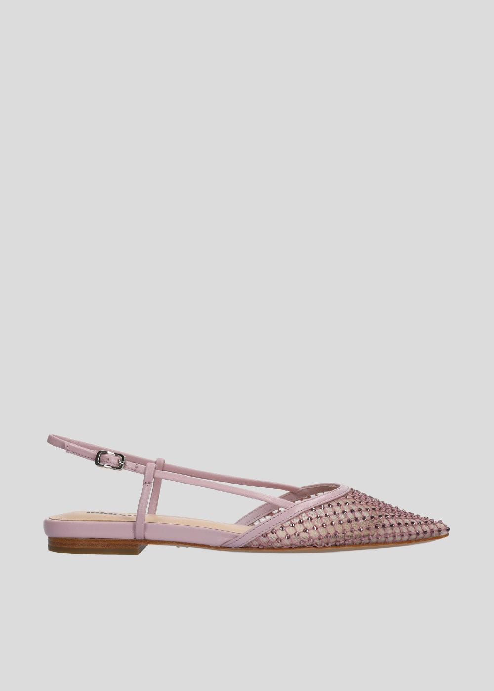 lola cruz CARMEN FLAT