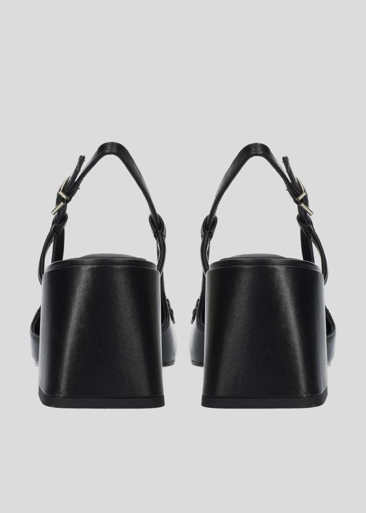 Lola Cruz CLOVER PUMP 55