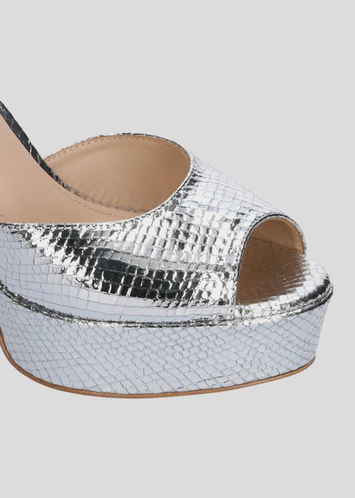 Lola Cruz DINA PLATFORM 120