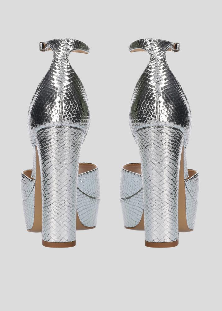 Lola Cruz DINA PLATFORM 120