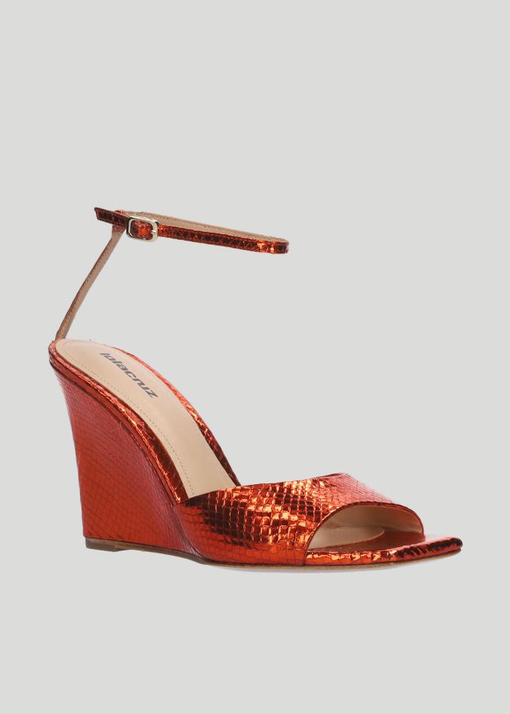 Lola Cruz ISABELLA SANDAL 95
