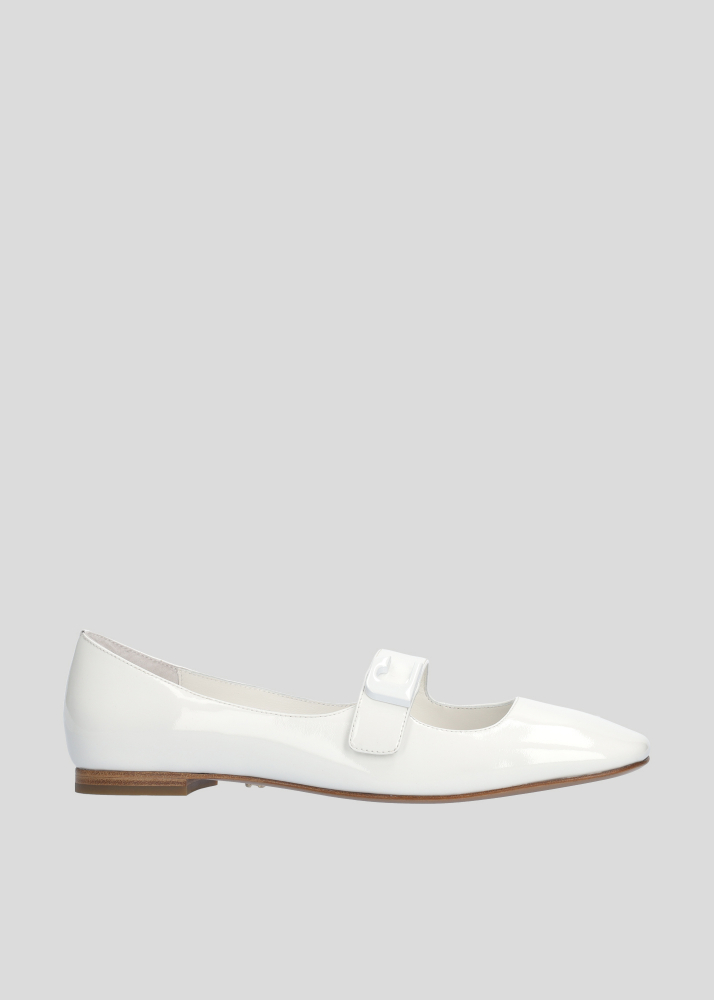 Lola Cruz LOLA FLAT