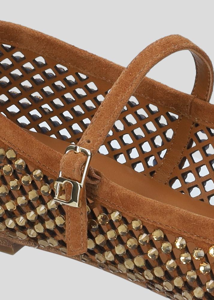 Lola Cruz LUCY FLATS