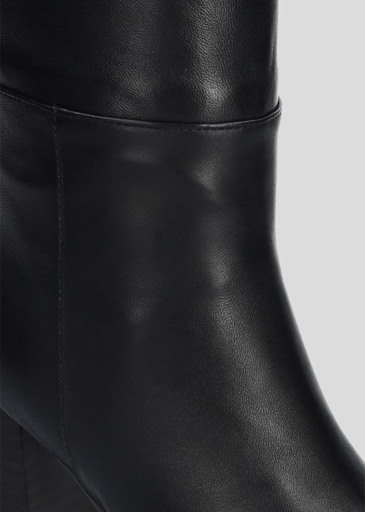 Lola Cruz MANON KNEE-BOOTS