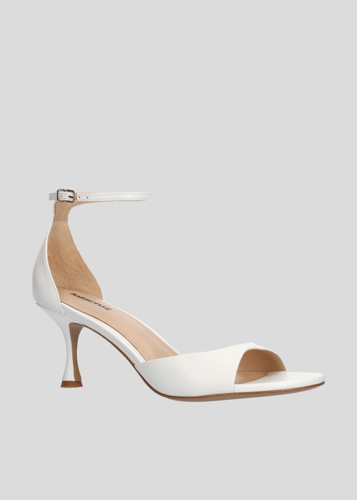 Lola Cruz NEW KUMALA SANDAL 65