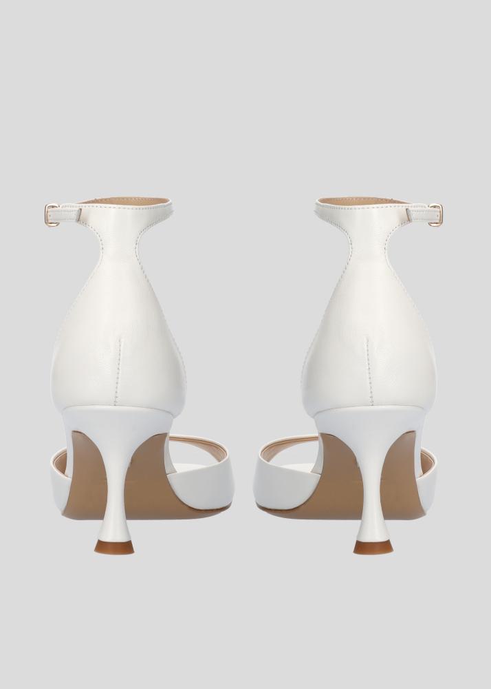 Lola Cruz NEW KUMALA SANDAL 65