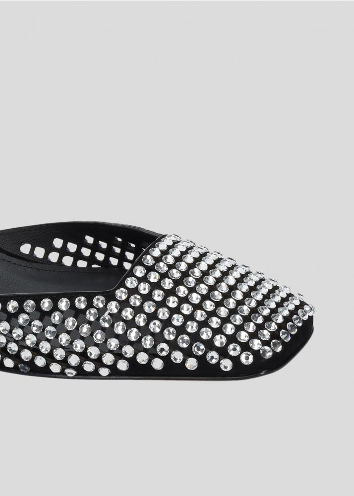 Lola Cruz PIA PUMP 55