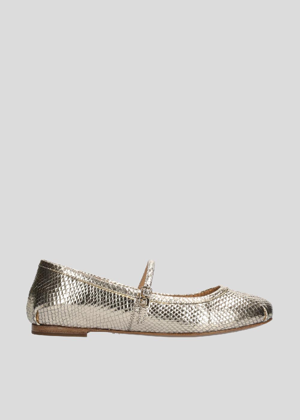 lola cruz RIMA FLATS