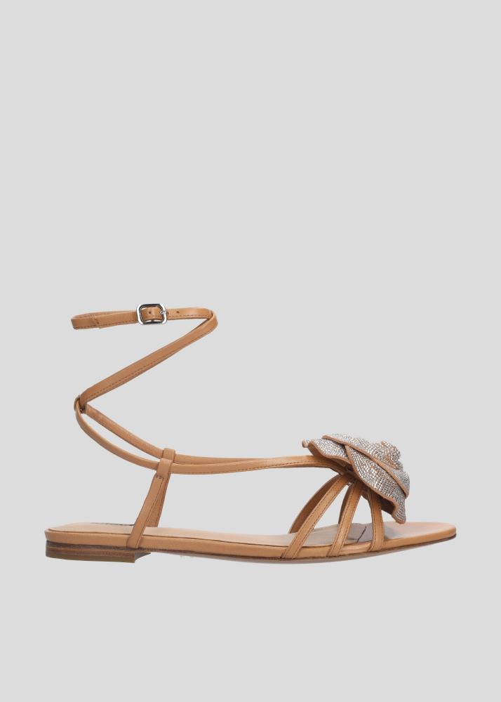 Lola Cruz ROSE FLAT