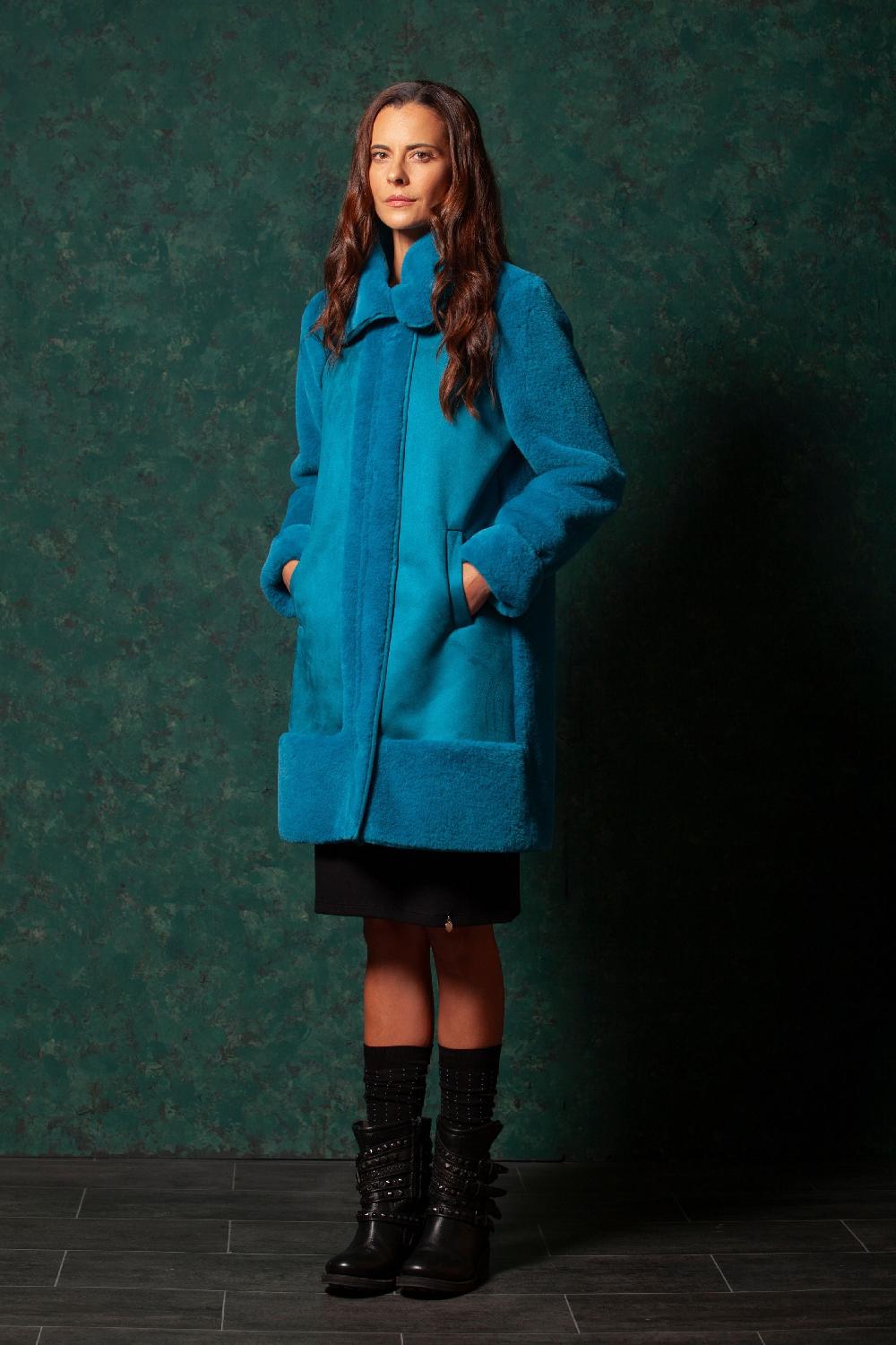 Lolitas&l Abrigo Azul Turquesa Largo Pelo LolitasyL