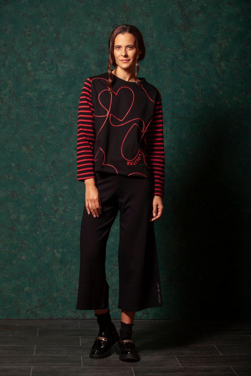 lolitas&l Camiseta bicolor negra granate con bordado corazon LolitasyL