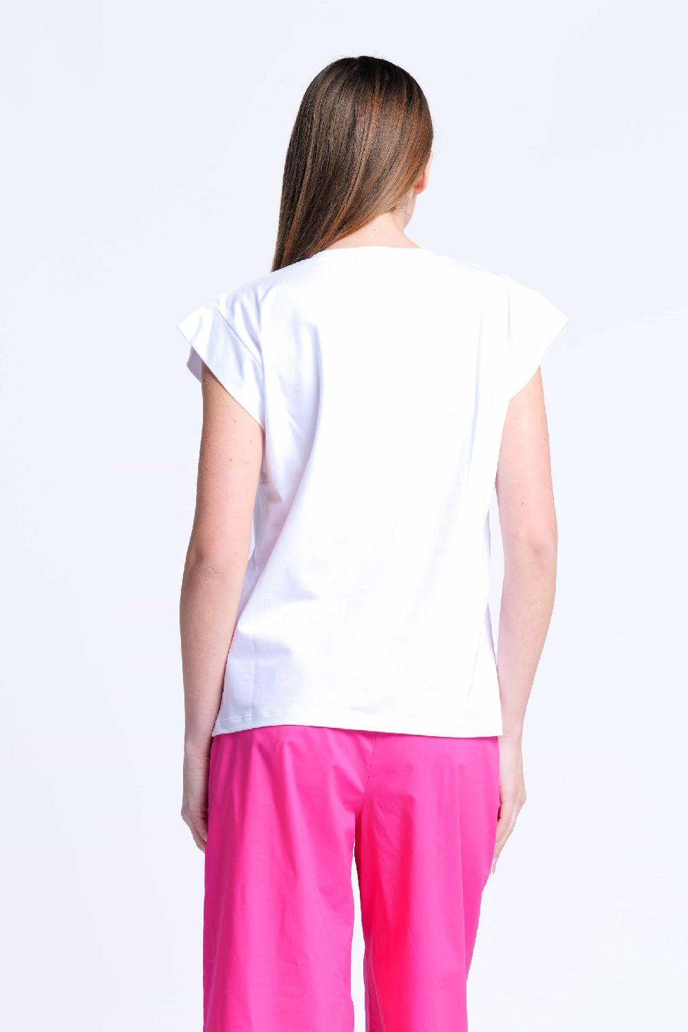 Lolitas&l Camiseta Blanca Bordada Con Aplicacion Flor Escote Pico Lolitas&L