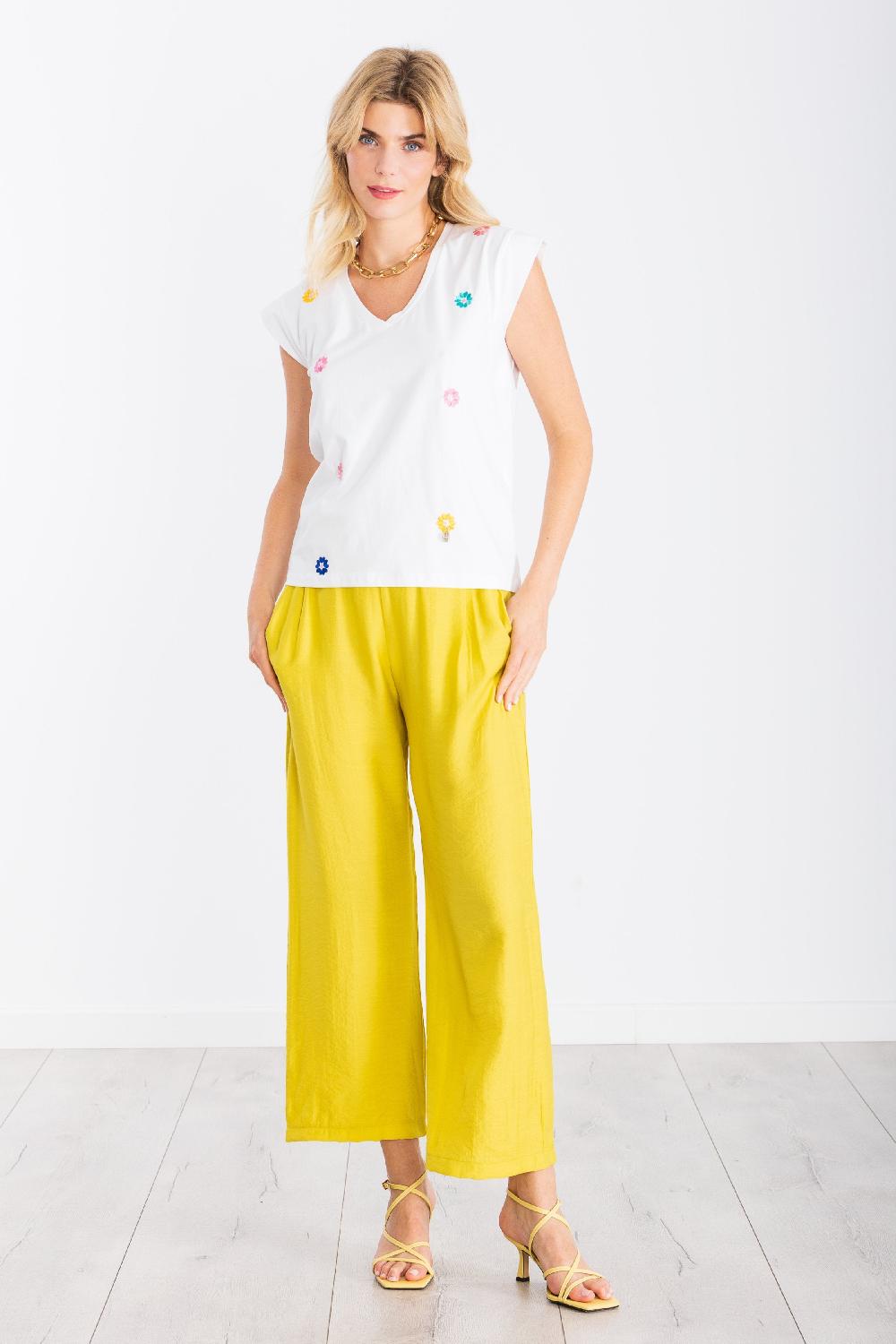 Lolitas&l Camiseta Blanca Con Boldado De Flores Multicolor LolitasyL