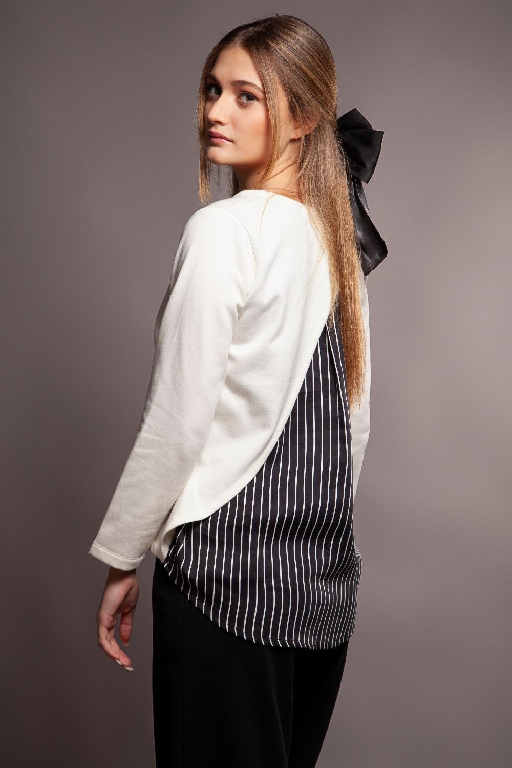 Lolitas&l Camiseta Blanca Motivo Kitty Con Quilla En La Espalda Lolitas&L