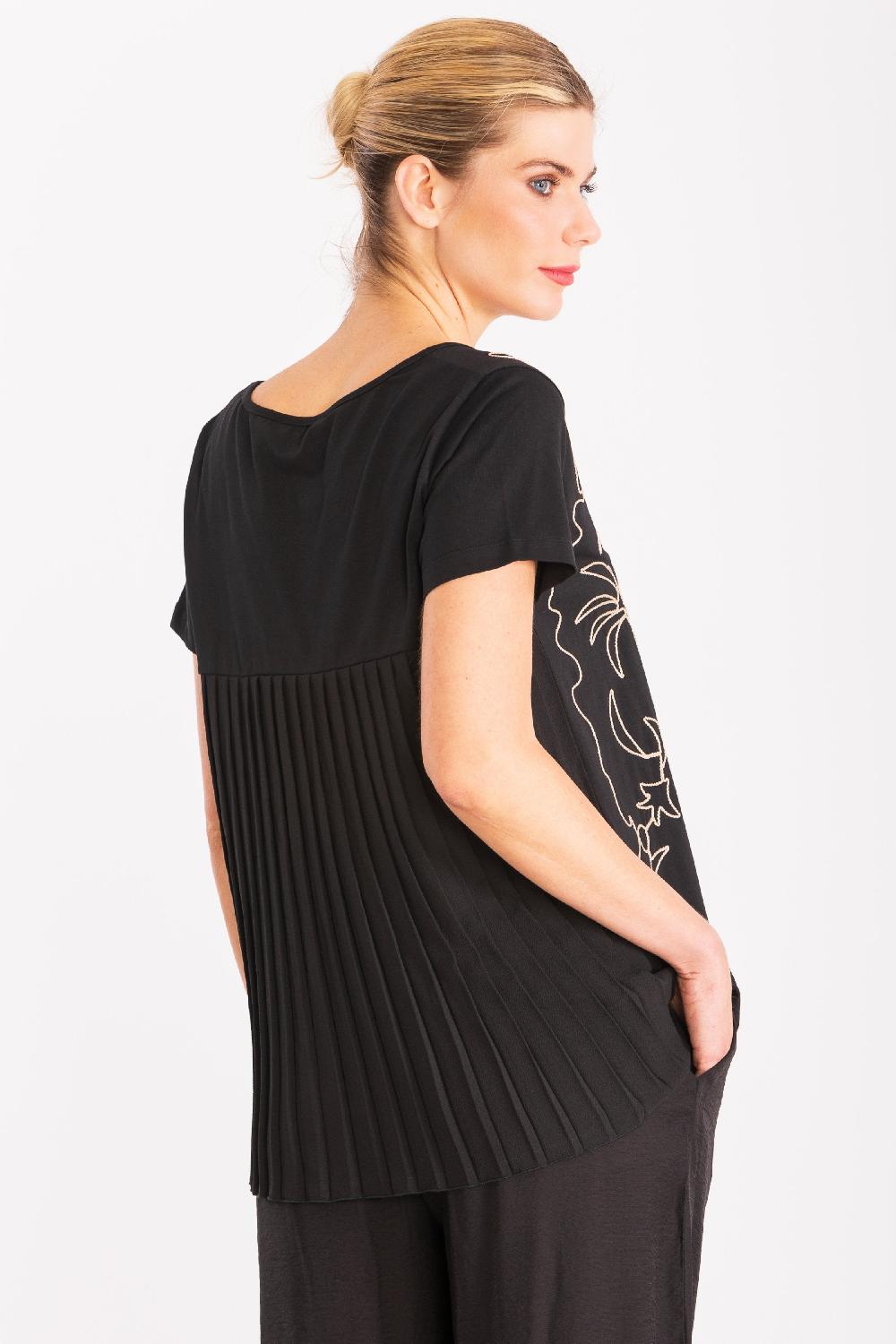 Lolitas&l Camiseta Negra Bordado Oasis Beige LolitasyL