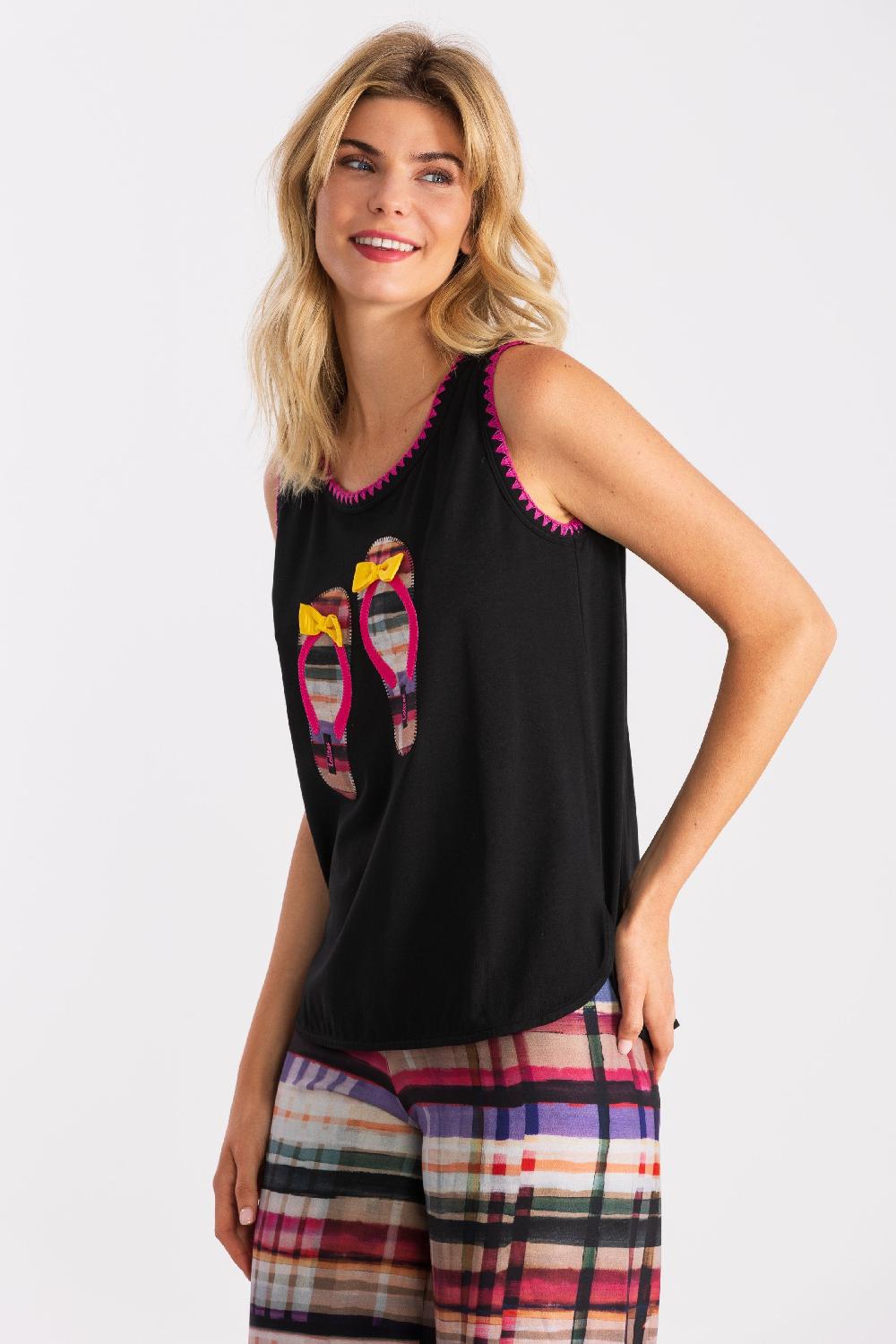 Lolitas&l Camiseta Negra Bordado Sandalias Cuadros LolitasyL