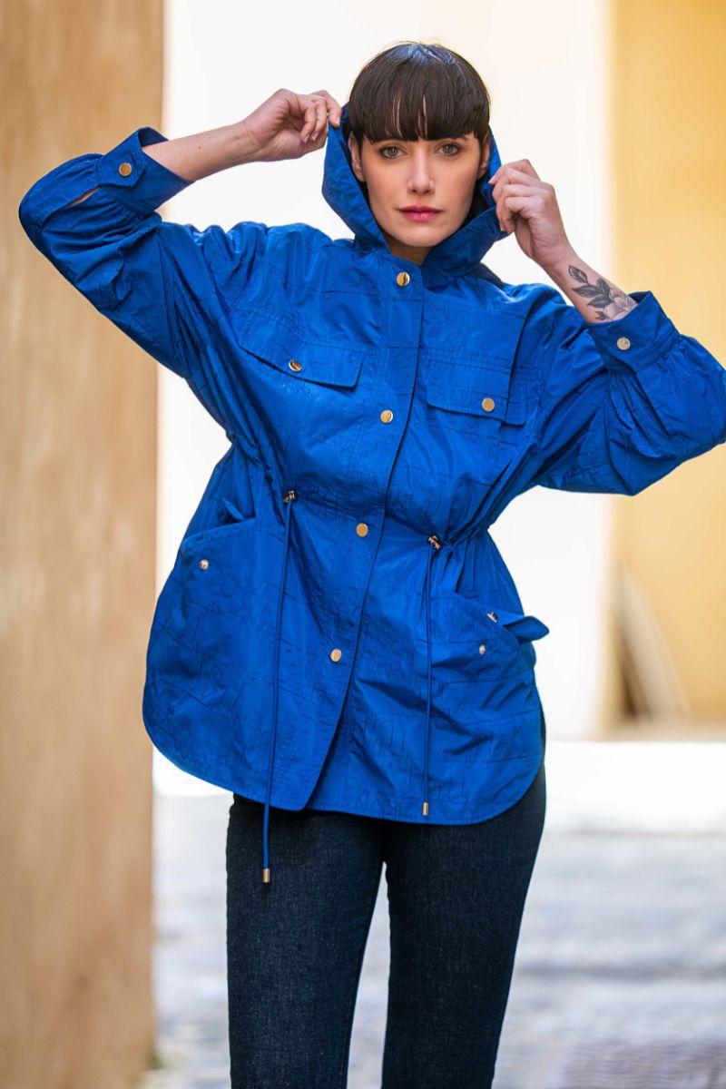 lolitas&l Cazadora azul bordada ajustada en la cintura y capucha Lolitas&L