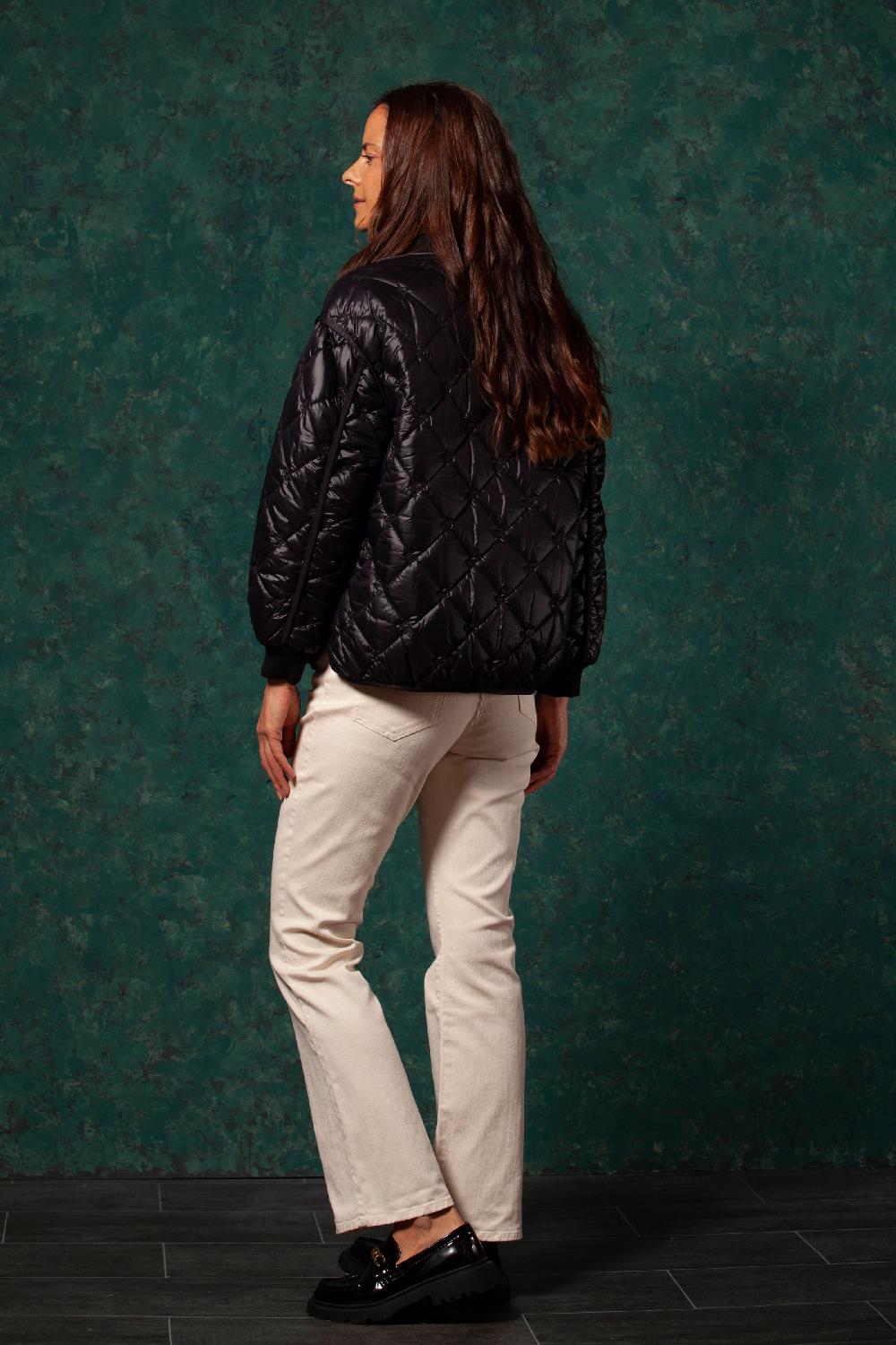 Lolitas&l Chaqueta Negra Corta Guateada Elasticos LolitasyL