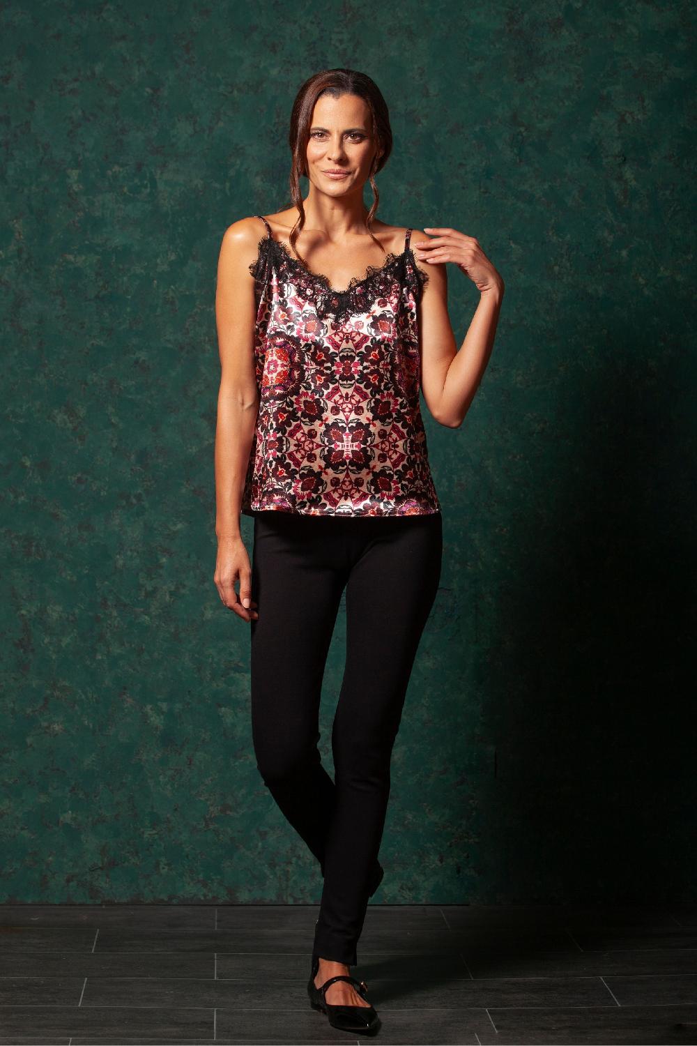 Lolitas&l Top Saten Estampado Carpet Tirantes Con Puntilla LolitasyL