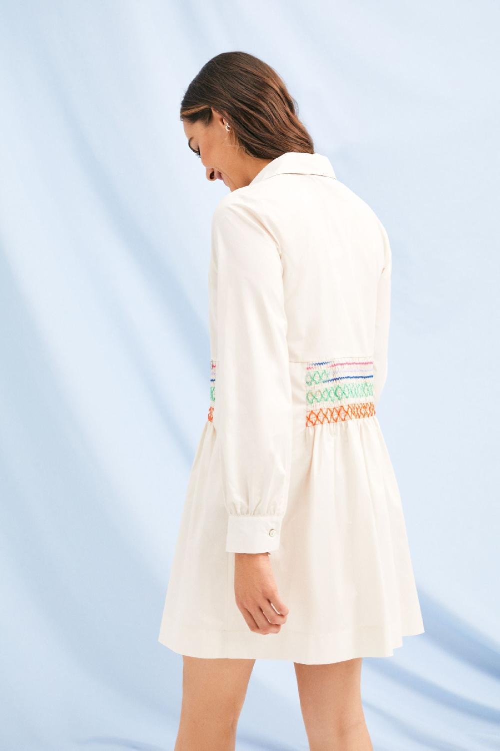 Lolitas&l Vestido Camisero Beige Claro Con Bordado Nido De Abeja Lolitas&L