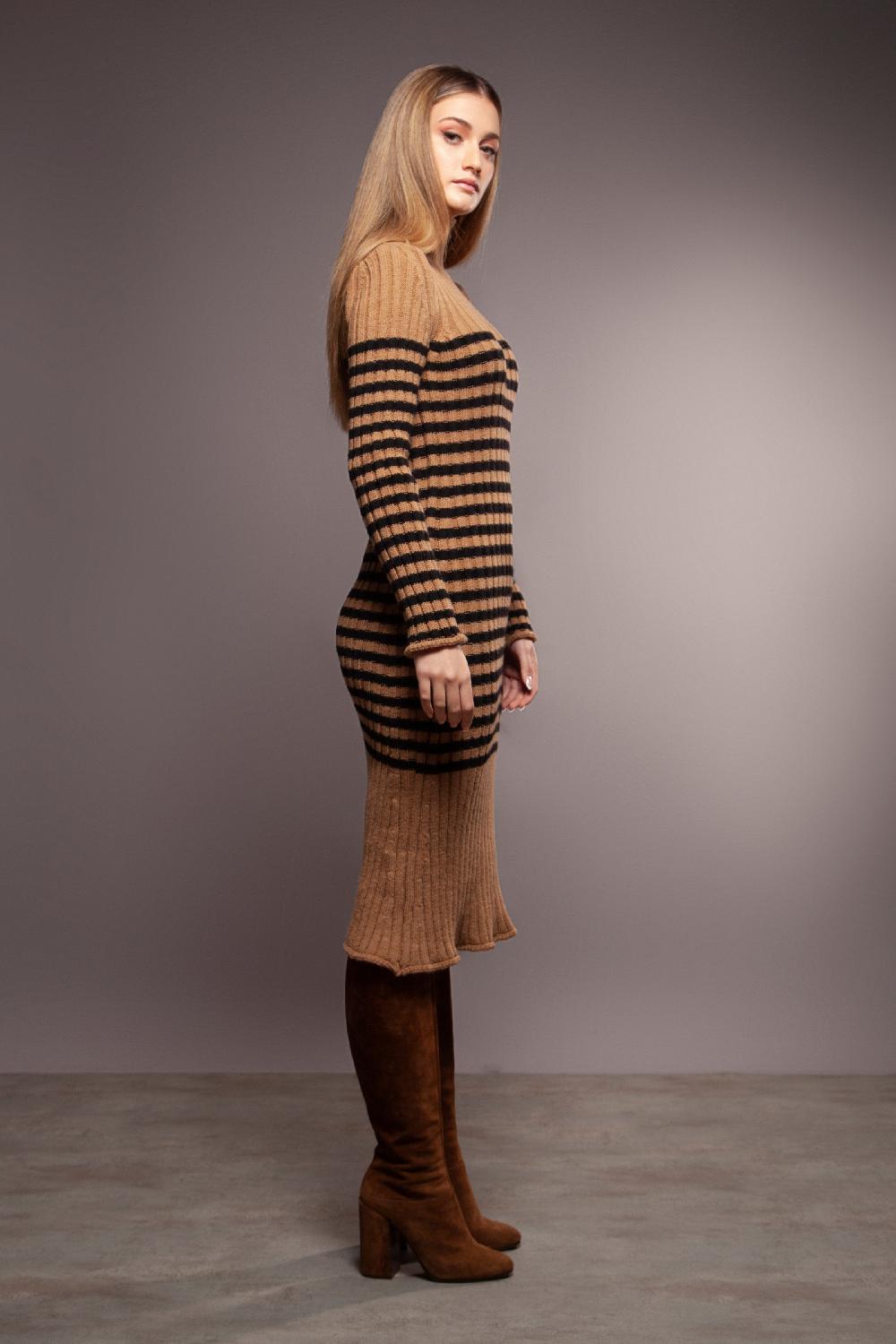 Lolitas&l Vestido Punto Beige De Rayas Jacquard Cuello Alto Lolitas&L