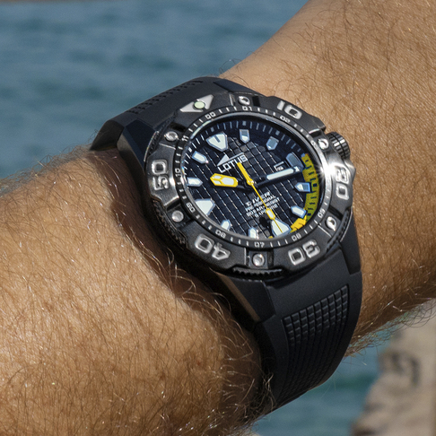 Lotus RELOJ DE HOMBRE LOTUS DIVER CON ESFERA NEGRA 18928/2