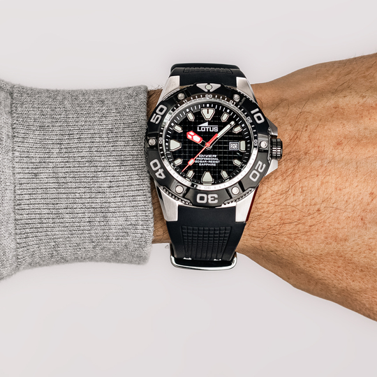 Lotus RELOJ LOTUS DIVER 18927/D NEGRO CORREA DE CAUCHO HOMBRE