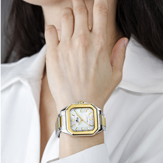 Lotus RELOJ LOTUS SQUARE SERIES 18969/2 NACARADO CORREA DE ACERO INOXIDABLE 316L MUJER