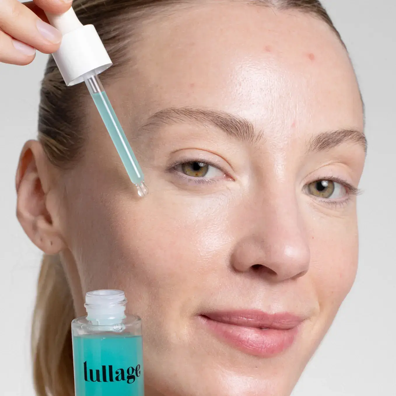 Lullage Blue Moon Peeling Facial | Lullage