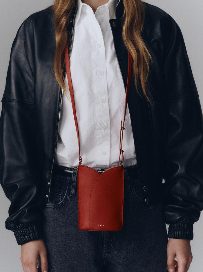 Lupo Barcelona Curve Phone Bag
