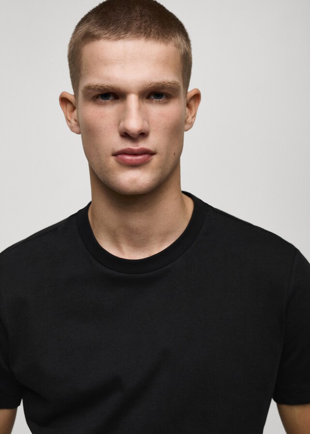 Mango Camiseta 100% Algodón Slim Fit