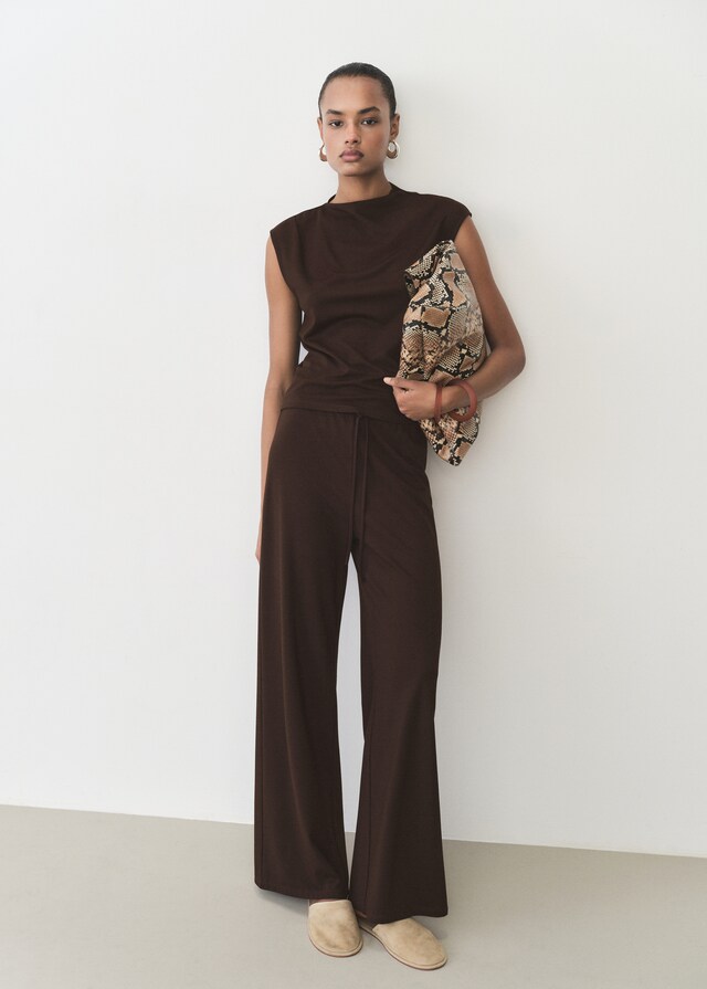 Mango Camiseta Cuello Asimétrico Fruncidos