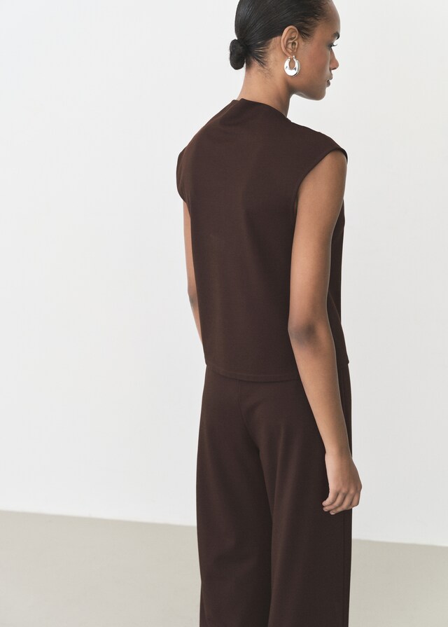 Mango Camiseta Cuello Asimétrico Fruncidos