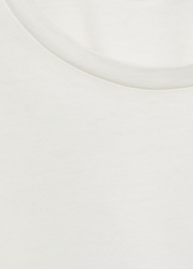 Mango Camiseta Detalles Bordados