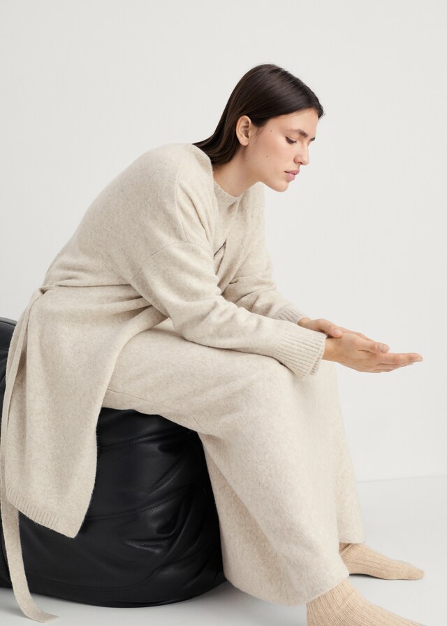 Mango Cárdigan Punto Diseño Corto