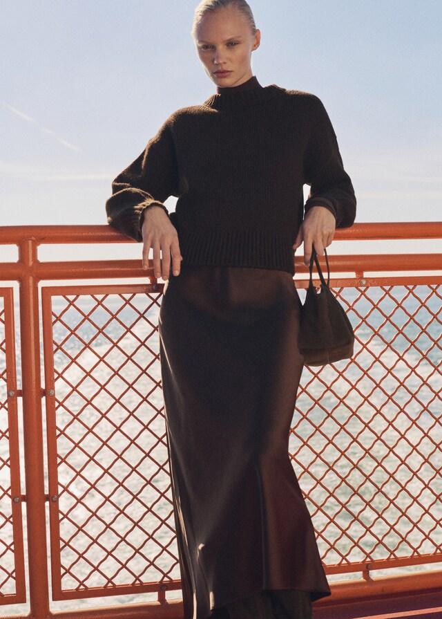 mango Falda midi satinada