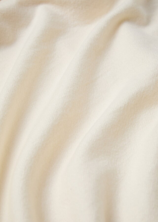 Mango Manta Detalle Flecos