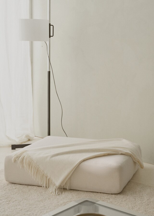 Mango Manta Detalle Flecos