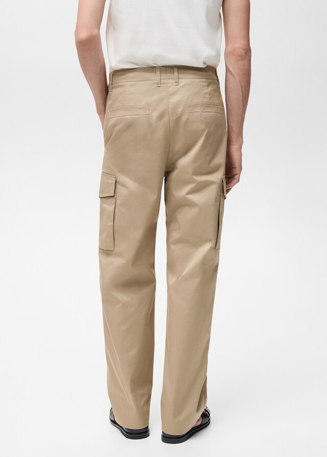 Mango Pantalón Cargo Relaxed Fit