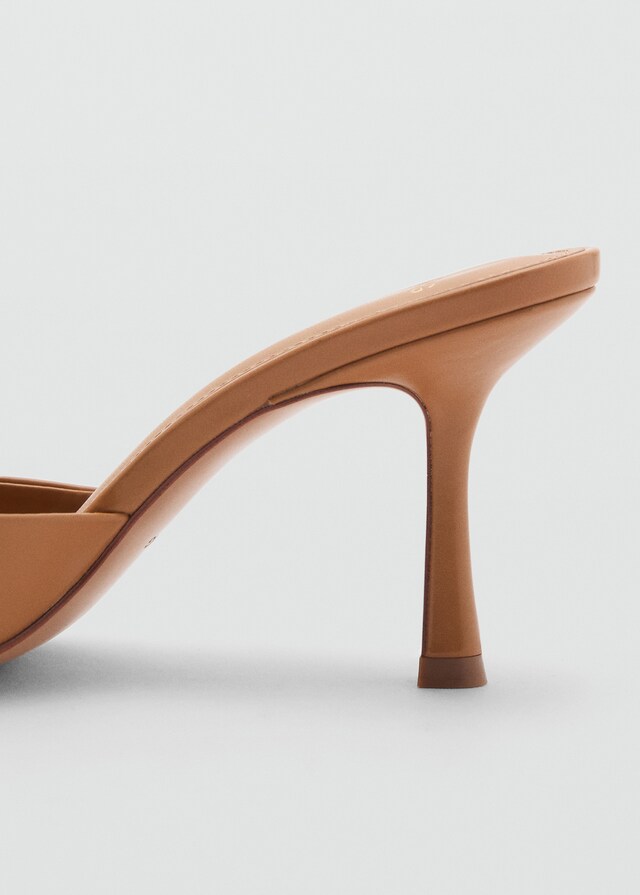 Mango Sandalia Tacón Destalonada Punta