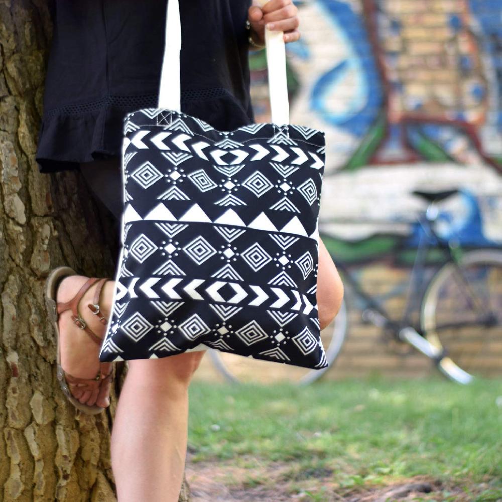 nacnic Bolsa tote de tela ROMBOS CONCENTRICOS BLANCO Y NEGRO. Bandolera multiusos. Bolso de mano. Bolsa tote reutilizable